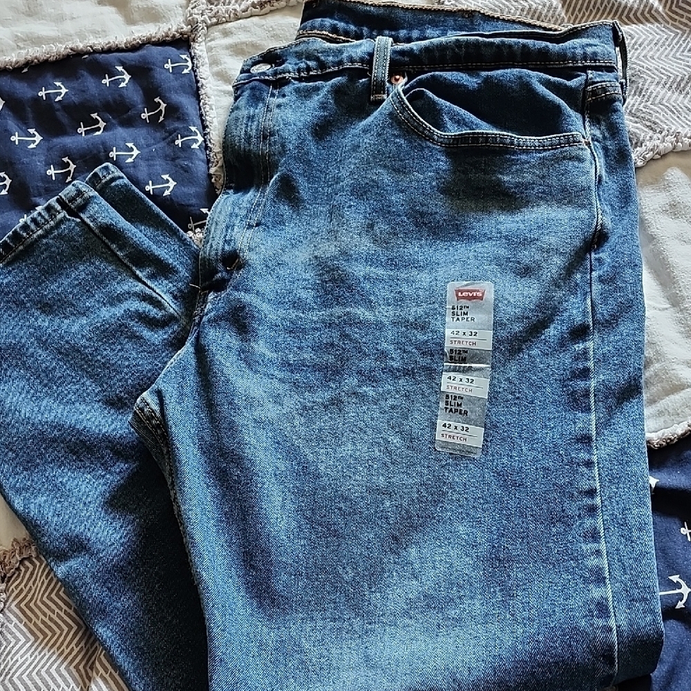 Levi's Blue Relaxed Fit Jeans Timeless Comfort - Picture 3 of 5
